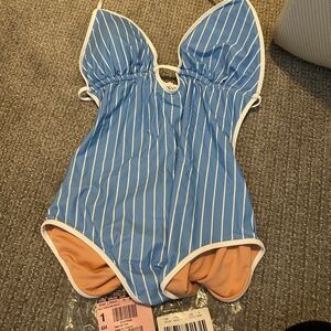 J Crew NWT Women’s Bathing Suit Size 14